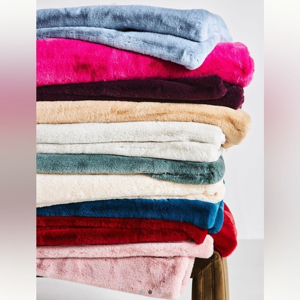 NWOT Anthropologie Sophie Faux Fur Throw- Various Sold Out Color $128 MSRP